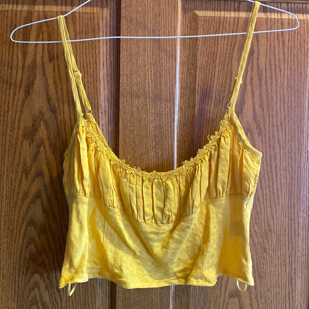 Cropped tank top